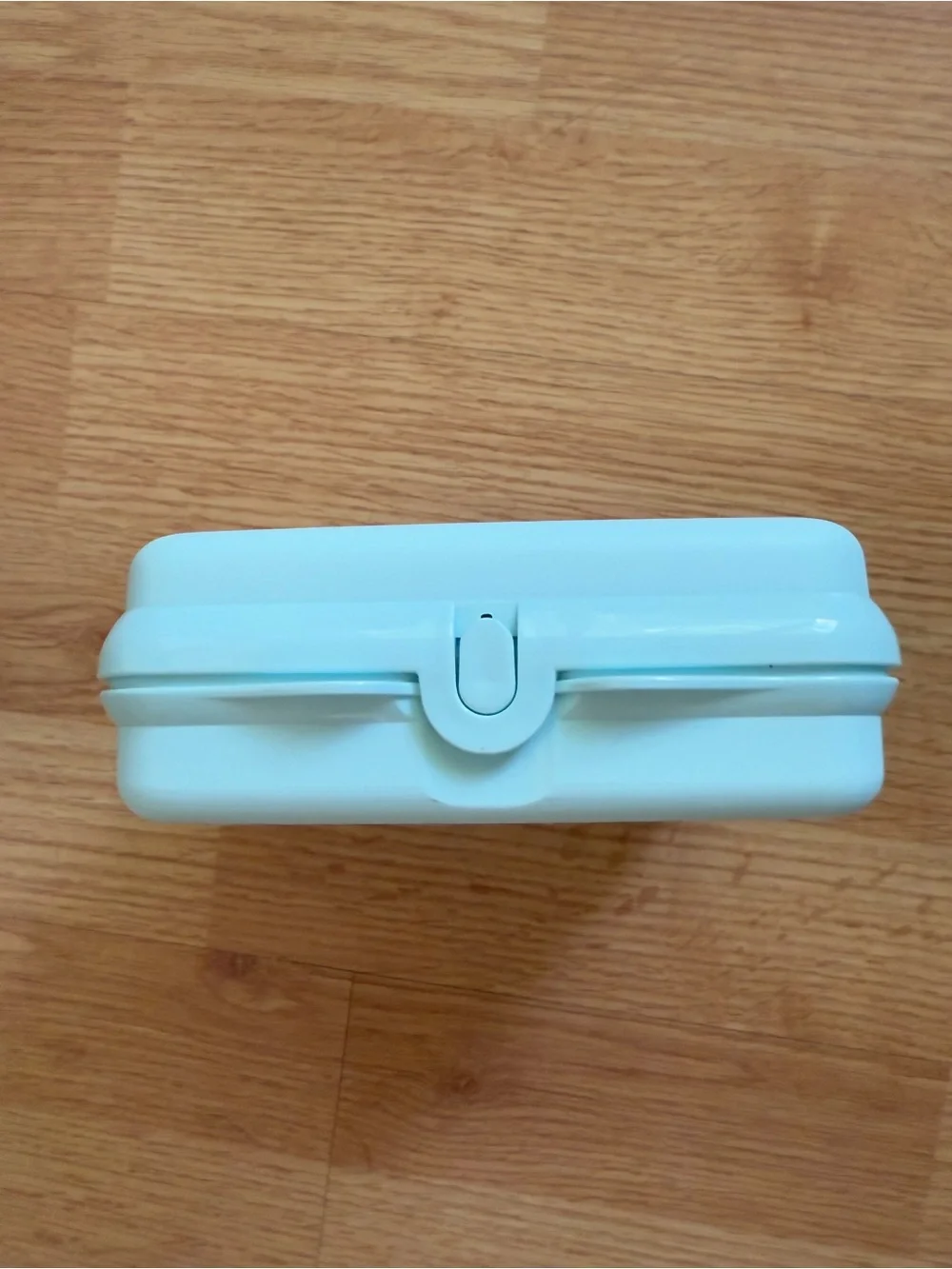 Vera Bradley x Tupperware Sandwich Keeper Sea Air Floral Light Blue Box
